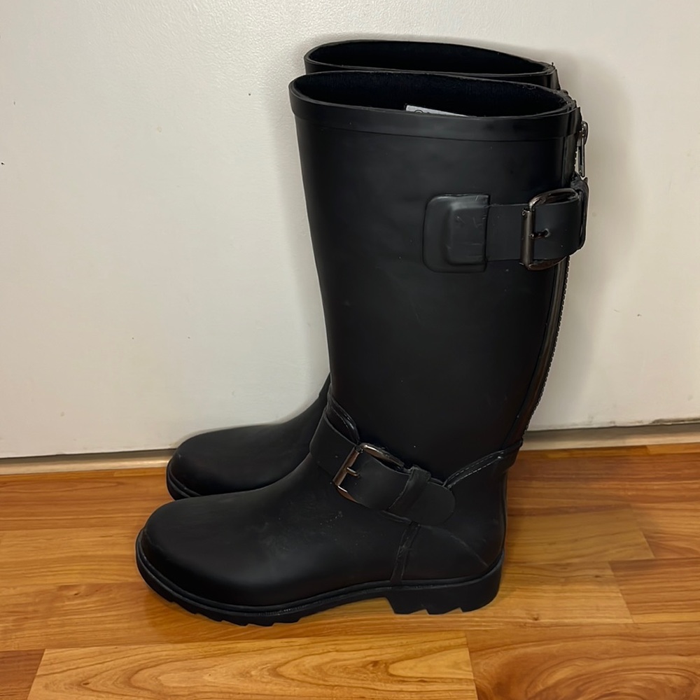NWOT JUSTICE | VGUC Black Riding Rain Boots